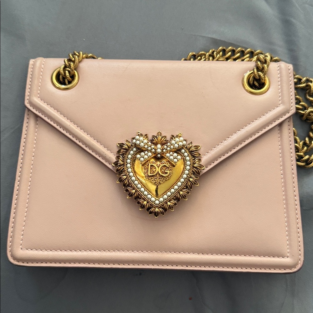 DOLCE & GABBANA DEVOTION M Curfskin Shoulder Bag Pink #130